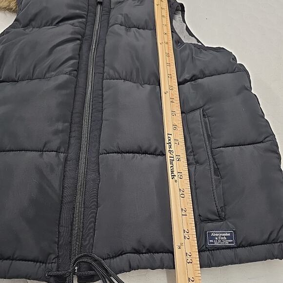 Abercrombie Fitch Womens Puffer Vest Fur Trim Removable Hood Sz M Black Y2K - Picture 6 of 9